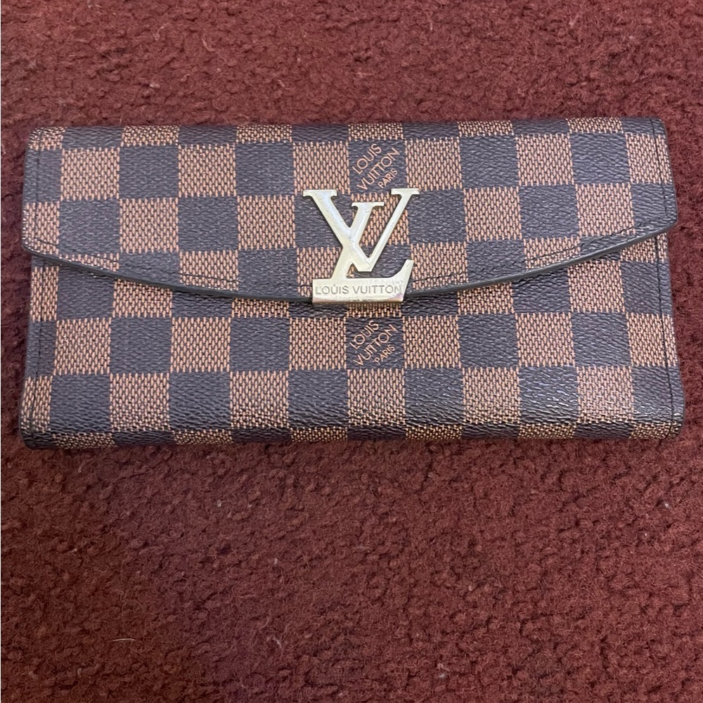 Louis Vuitton Brown Checkered Women's Bag
